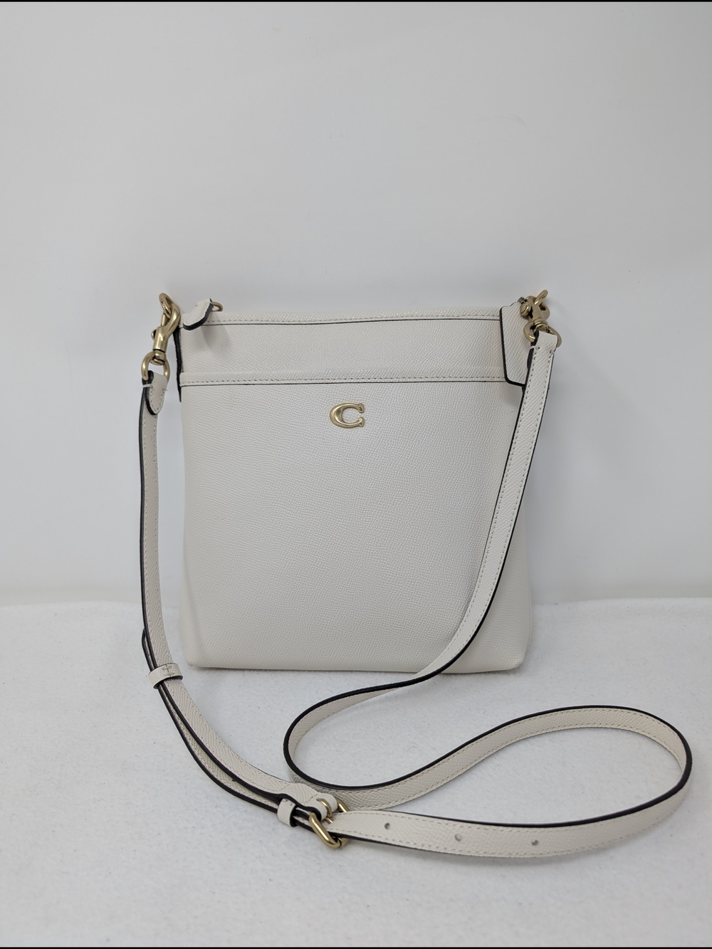 Women's Coach Kitt Off White Gen Crossgrain Leather Off White Crossbody Handbag